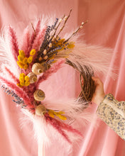 Load image into Gallery viewer, Preserved Spring Wreath